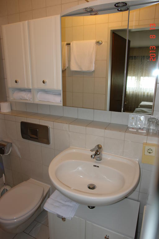 Birkeneck Hotel Heusenstamm Szoba fotó